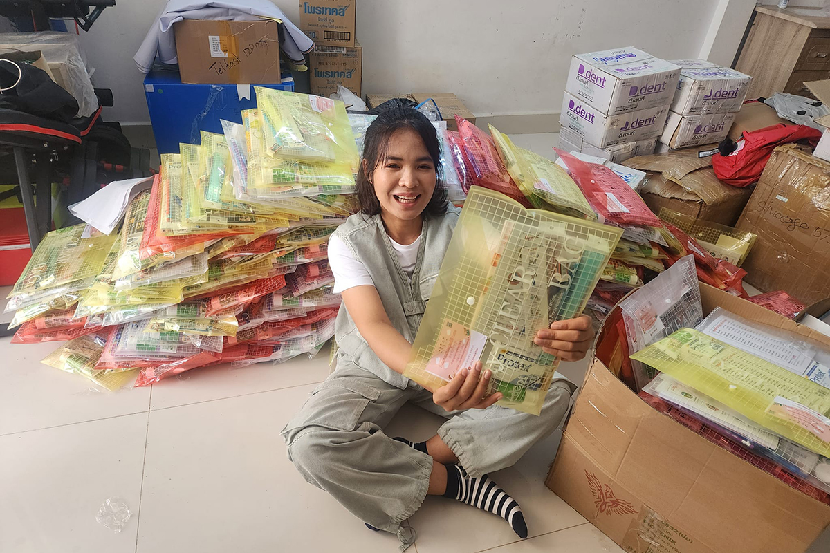 '당구선수의 선한 영향력' 스롱, 캄보디아 의료봉사 나서...'무료 건강검진 받으러 오...